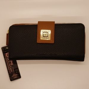 Stone Mountain Wallet